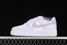 DY8899-004-AIR FORCE 1 07 LOW LOUD WHITE/VIOLET TONE/CLOUD WHITE-WOMAN:36-39-MAN:40-45