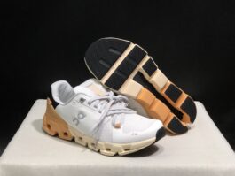 On Cloudflyer 4 Comfortable Lightweight Shock Absorption and Wear Resistant Running Shoes Size 36-45
