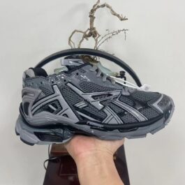 Balenciaga Runner 7.0