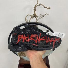 Balenciaga Runner 7.0