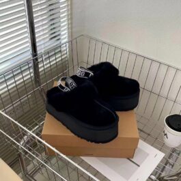 UGG sheepskin and fur half slippers Official website main push 3474 5-layer 5 cm thick-soled slippers Color: black