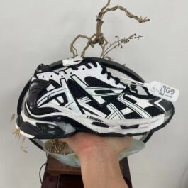 Balenciaga Runner 7.0
