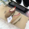 UGG sheep fur integrated snow boots 2553 chestnut thick sole foot kick women's model in stock size 36-40