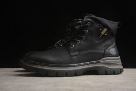 [TIMBERLAND BLACK]-[MAN:38-44]