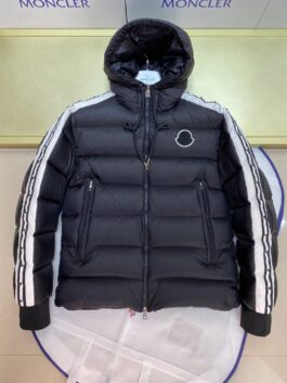 Moncler Winter Down Jacket SIZES-XXL Sleeve rivets