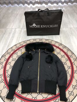 Moose Knuckles Winter Down Jacket SIZE RED  S-XXL MK03 WOMEN  SHORT STYLE LOGO GOLD