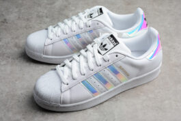 [SUPERSTAR J LASER METALLIC FTWWHT/FTWWHT/METSIL]-[WOMAN:36-39 1/3]-[MAN:40-44