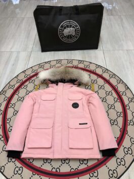Unisex Canada Goose Down Jacket - Versatile and Trendy E08-Expedition KID SIZE height 110-150cm
