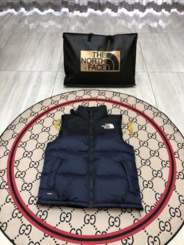The North Face Men's Down Vest Outdoor Warm Waterproof