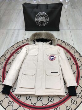 Men's Canada Goose Down Jacket - Stylish and Insulated E08-Expedition