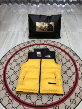The North Face Men's Down Vest Outdoor Warm Waterproof