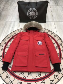 Women's Canada Goose Down Jacket - Lightweight and Warm E08-Expedition